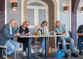 boven-breda-vergaderen-team-7